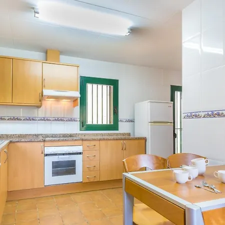 Villa Sleeps 6 Lloret de Mar